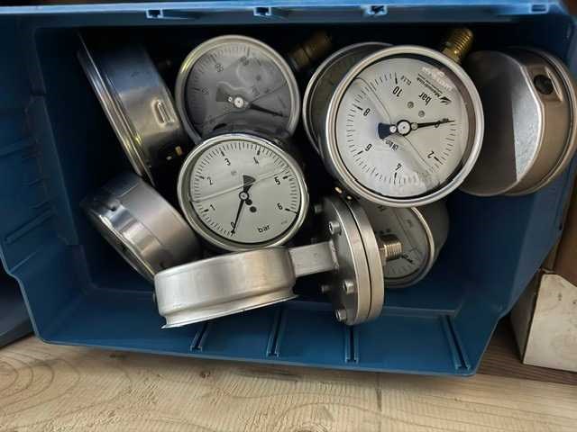 Partij manometers (235x) - afbeelding 20 van  36