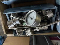 Partij manometers (235x) - afbeelding 28 van  36