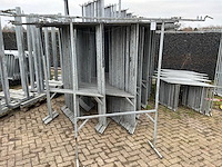 Partij marktkramen - afbeelding 2 van  4