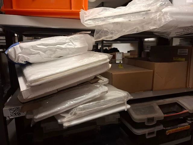 Partij materiaal in 2mtr stelling - afbeelding 12 van  12