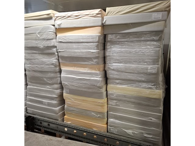 Partij matrassen - afbeelding 6 van  8