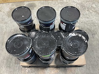 Partij matte muurverf wit 15l (15 emmers) - afbeelding 3 van  9
