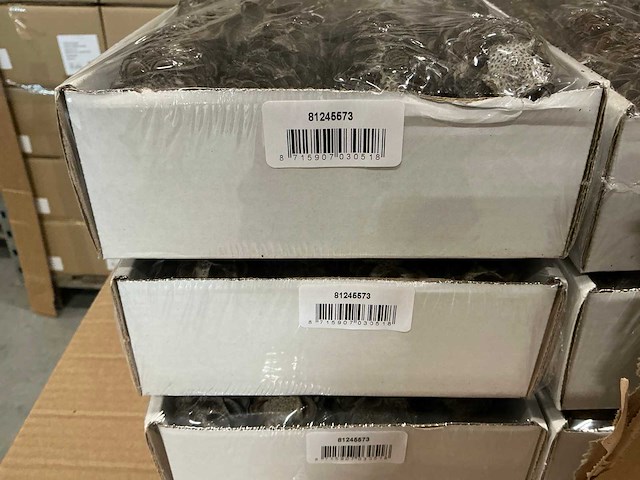 Partij mealy pods 10cm wire (4200x) - afbeelding 2 van  2