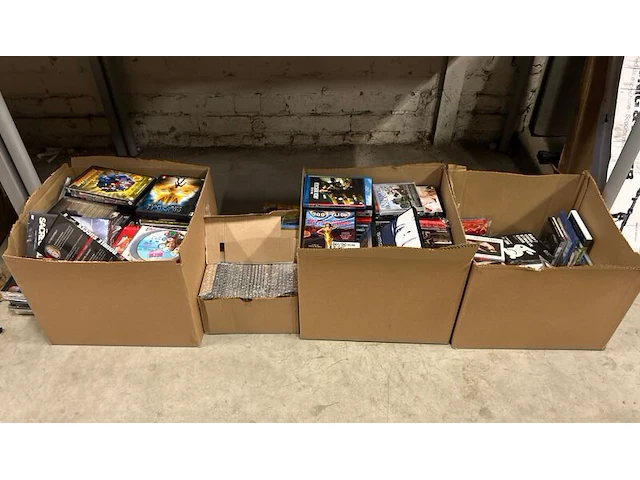 Partij media en entertainment w.o. dvd's, cd's - afbeelding 1 van  12