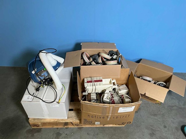 Partij medische apparatuur - afbeelding 1 van  6