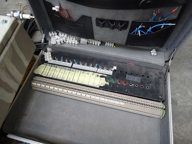 Partij meet- en testinstrumenten en toebehoren - afbeelding 5 van  13