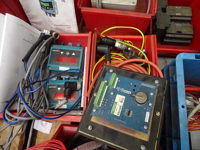 Partij meet- en testinstrumenten en toebehoren - afbeelding 8 van  13