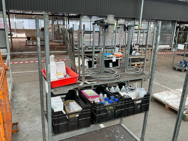 Partij meetgereedschap en divers - afbeelding 1 van  17