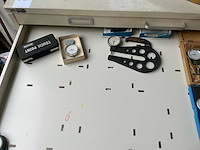 Partij meetgereedschap met kind ladenkast - afbeelding 2 van  25