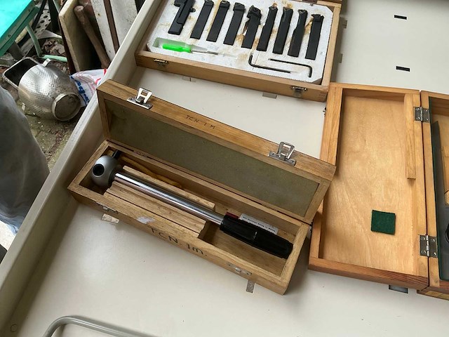 Partij meetgereedschap met kind ladenkast - afbeelding 23 van  25
