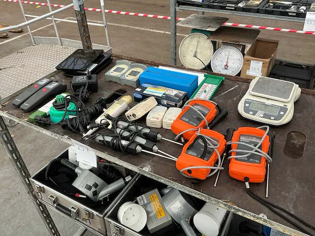 Partij meetgereedschap - afbeelding 1 van  10