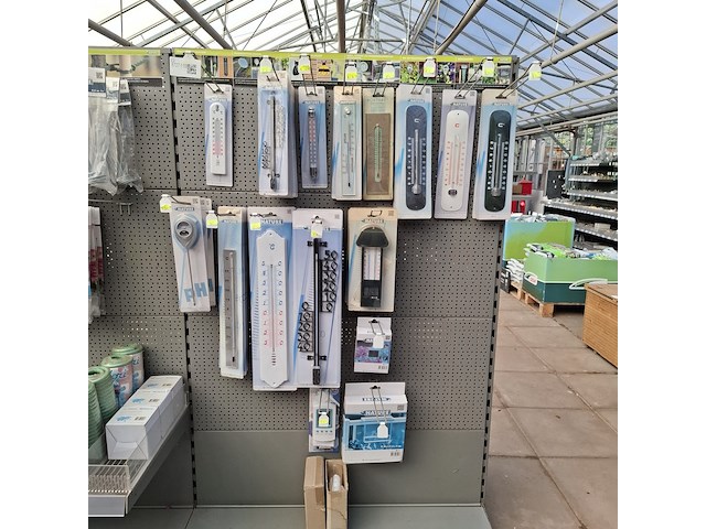 Partij meetinstrumenten o.a. nature - afbeelding 1 van  8