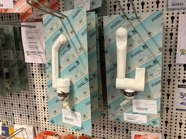 Partij mengkranen en toebehoren (75x) - afbeelding 21 van  22