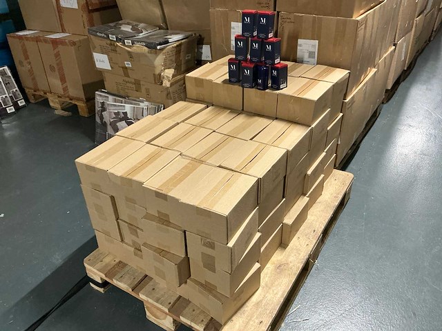 Partij mense anti-aging serum 50ml (1067x) - afbeelding 2 van  3