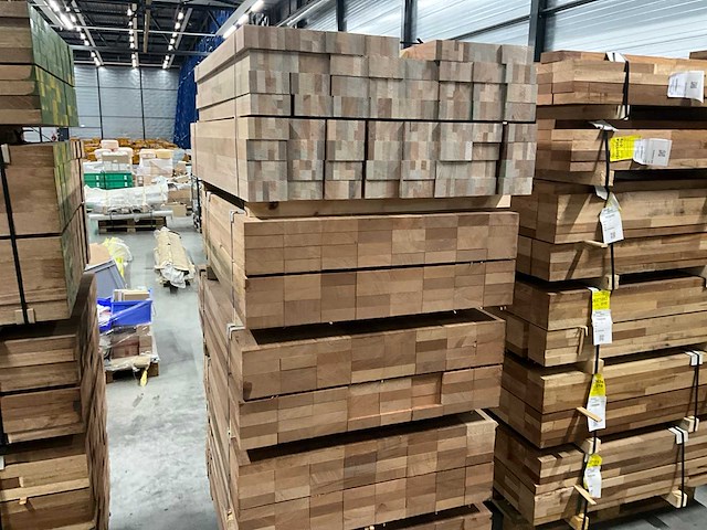 Partij meranti hardhout - afbeelding 5 van  9