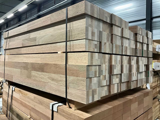 Partij meranti hardhout - afbeelding 6 van  9