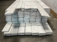 Partij meranti rabat mes- en groef wit gegrond - 305-365x14,2x1,8 cm - afbeelding 6 van  8