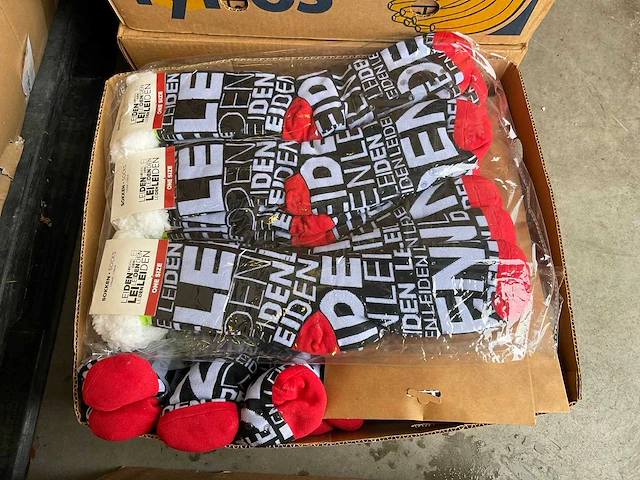 Partij | merchandise “leiden” - afbeelding 1 van  7