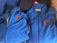 Partij merkkleding - afbeelding 2 van  4