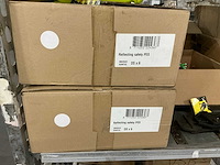 Partij messen, monitor en retourgoederen - afbeelding 7 van  16