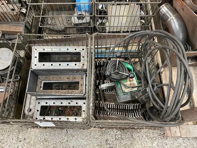 Partij mesttank onderdelen - afbeelding 6 van  12