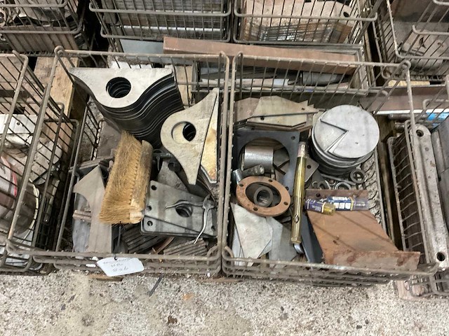 Partij mesttank onderdelen - afbeelding 8 van  12