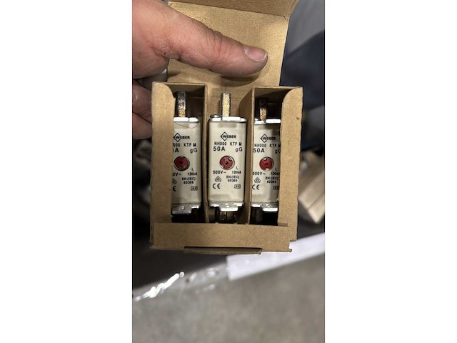 Partij meszekeringen - afbeelding 4 van  17