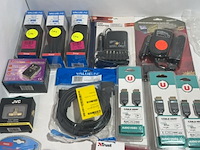 Partij met diverse elektronica accessoires, 33 stuks - afbeelding 2 van  9