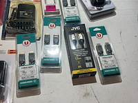 Partij met diverse elektronica accessoires, 33 stuks - afbeelding 7 van  9