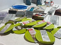 Partij met diverse keuken-, huishoud- en kinderartikelen - afbeelding 7 van  7