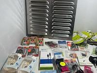 Partij met diverse producten - ca. 70 stuks - afbeelding 2 van  8