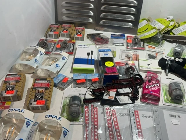 Partij met diverse producten - ca. 70 stuks - afbeelding 5 van  8