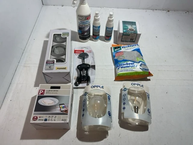 Partij met diverse producten, paulmann, hg, bison, eglo, opple - afbeelding 1 van  4