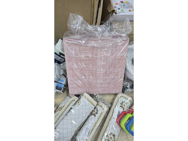 Partij met diverse - afbeelding 5 van  7