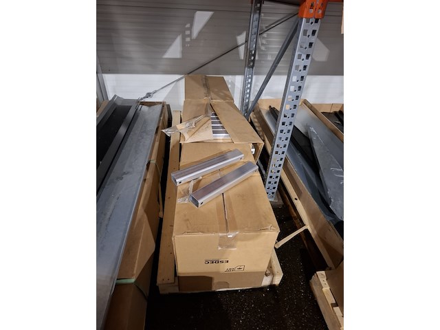 Partij metaal, aluminium en kunststof profielen - afbeelding 3 van  40