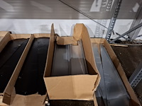 Partij metaal, aluminium en kunststof profielen - afbeelding 15 van  40