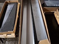 Partij metaal, aluminium en kunststof profielen - afbeelding 17 van  40