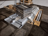 Partij metaal, aluminium en kunststof profielen - afbeelding 20 van  40