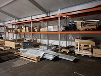 Partij metaal, aluminium en kunststof profielen - afbeelding 12 van  40