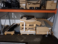 Partij metaal, aluminium en kunststof profielen - afbeelding 31 van  40