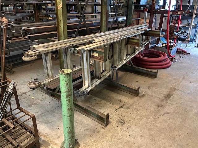 Partij metaal - afbeelding 25 van  31