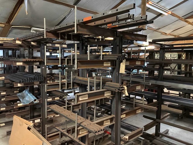 Partij metaal - afbeelding 29 van  31