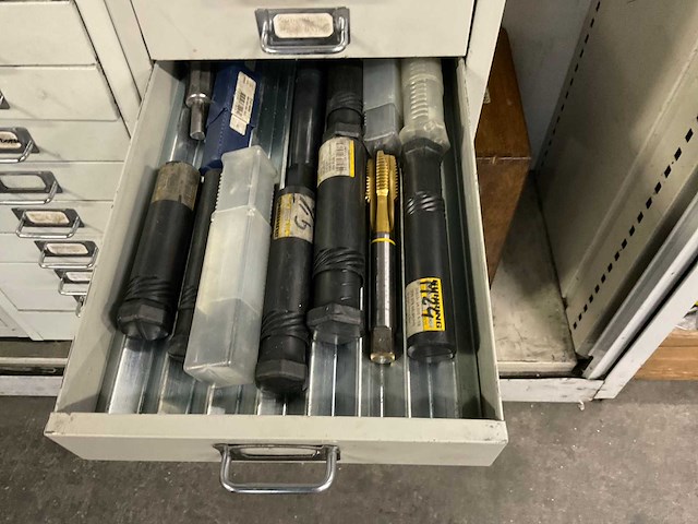 Partij metaalboren en diversen - afbeelding 29 van  36