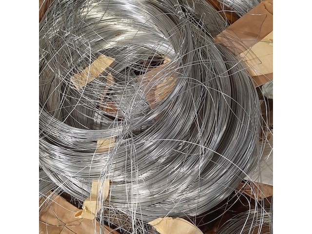 Partij metaaldraden - afbeelding 6 van  6