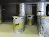 Partij metaalverf en behandelingsmiddelen - afbeelding 10 van  12