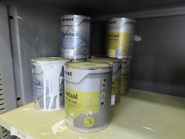 Partij metaalverf en behandelingsmiddelen - afbeelding 11 van  12