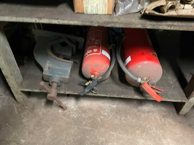 Partij metaalvoorraad - afbeelding 1 van  5