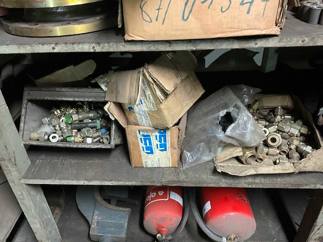 Partij metaalvoorraad - afbeelding 2 van  5