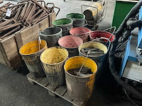 Partij metaalvoorraden - afbeelding 1 van  11