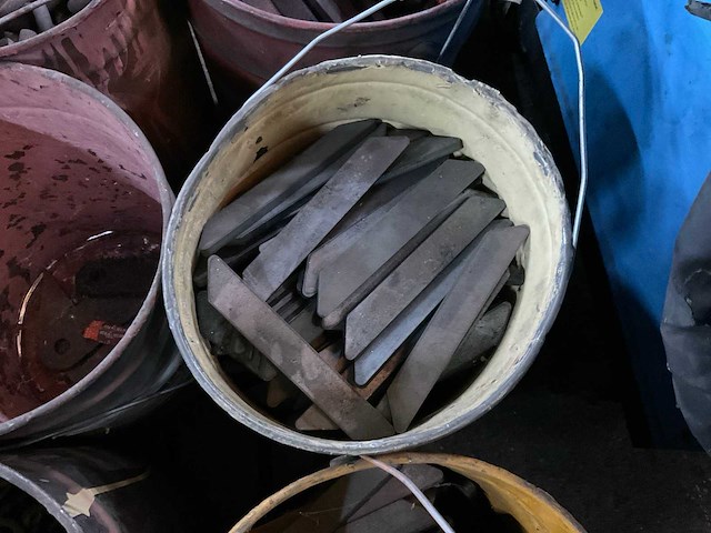 Partij metaalvoorraden - afbeelding 7 van  11